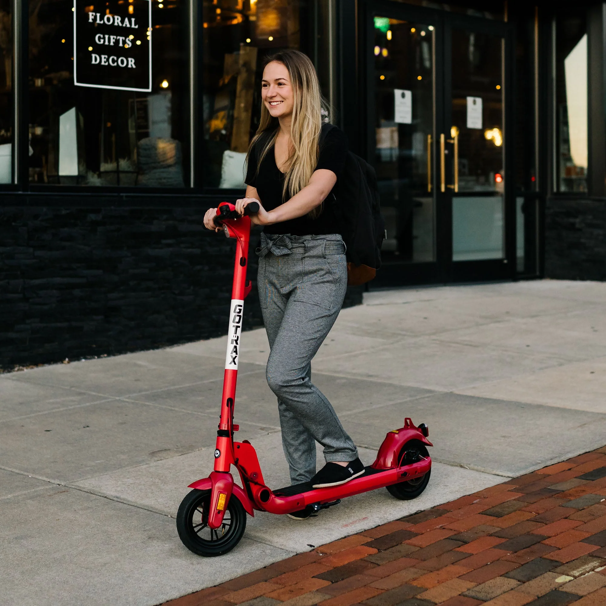 Apex Electric Scooter - Image 4