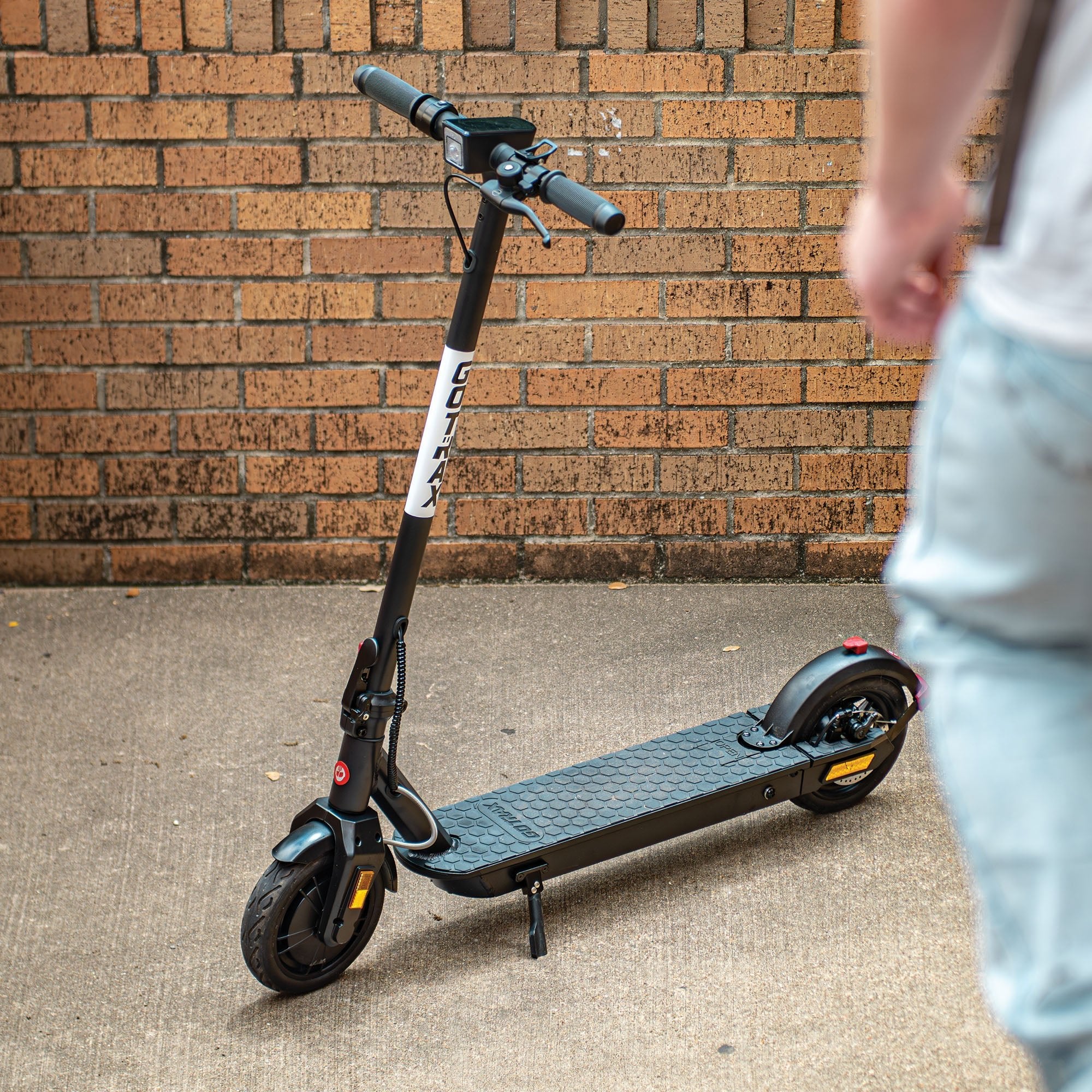 Fusion Electric Scooter - Image 4