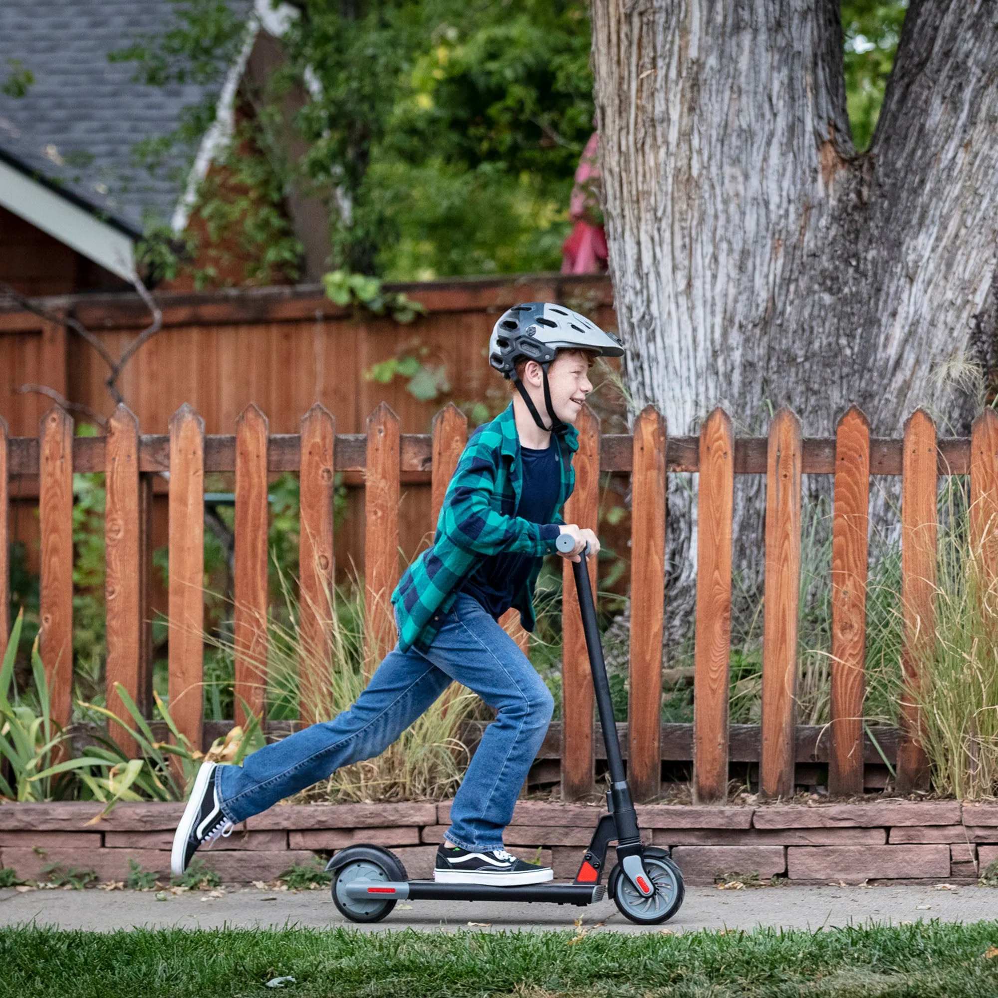 GKS Electric Scooter for Kids - Image 8