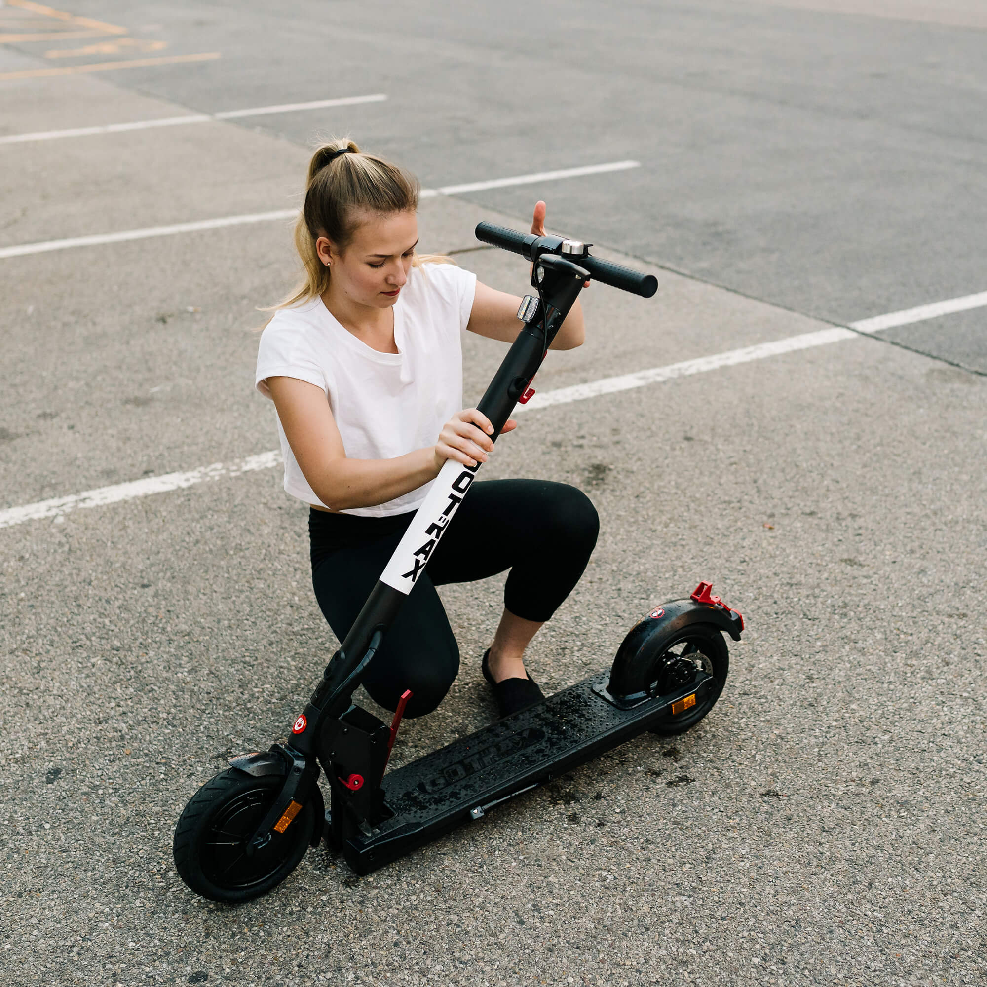 XR Elite Electric Scooter - Image 5